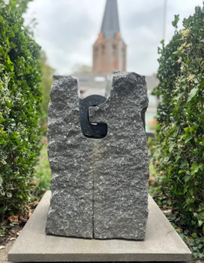 Lika Mutal - From the Earth to the World